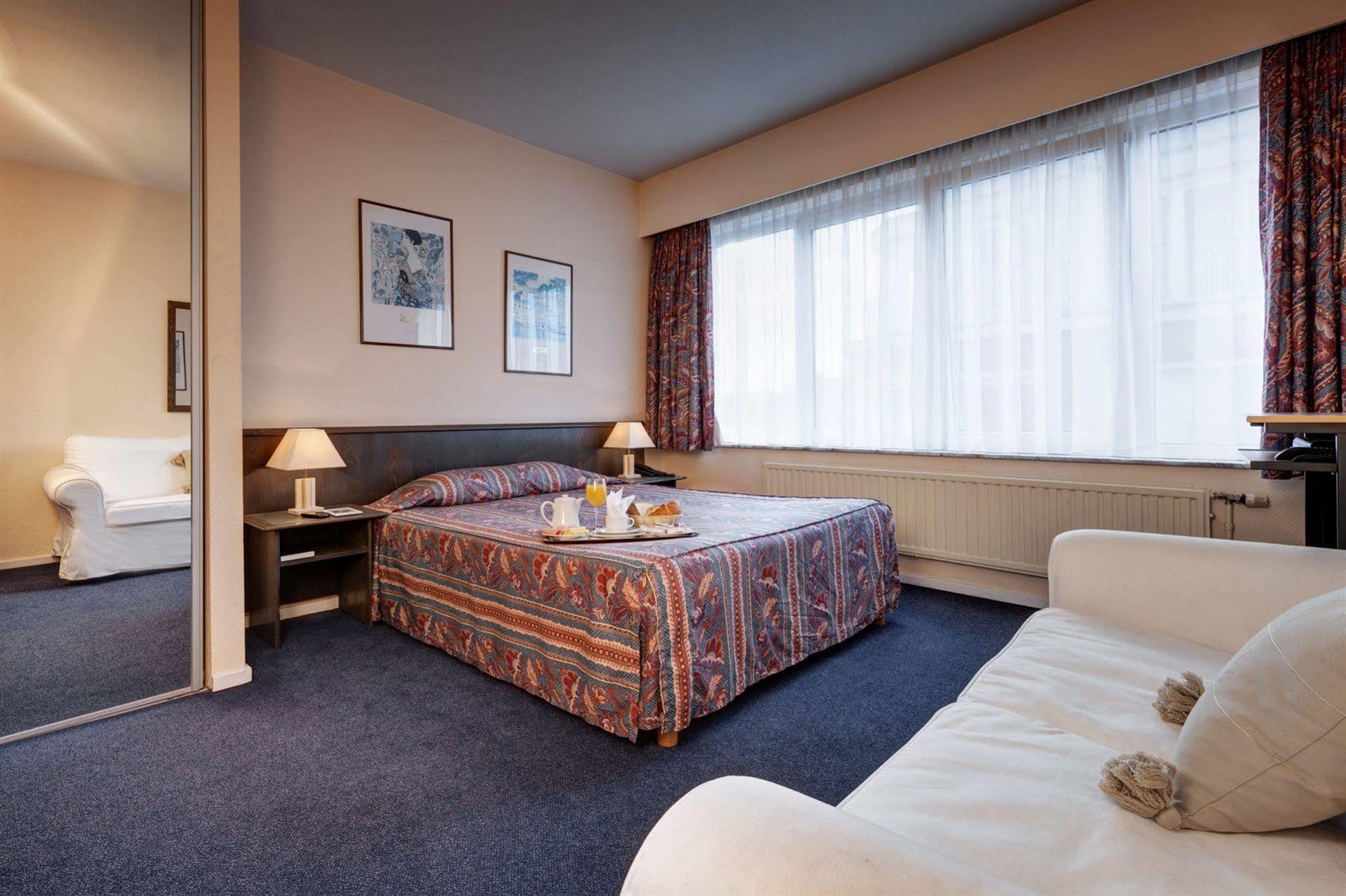 Hotel Beau Site Брюссель Экстерьер фото